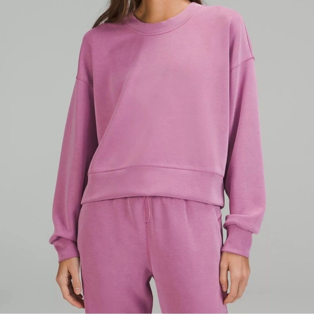 Lululemon Athletica Light Pink Cropped Pullover